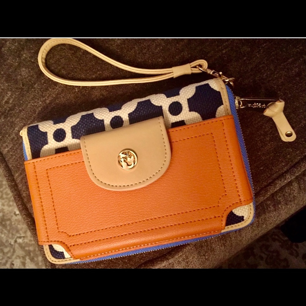 🌟MULTI COLOR SPARTINA WRISTLET/CLUTCH🌟
